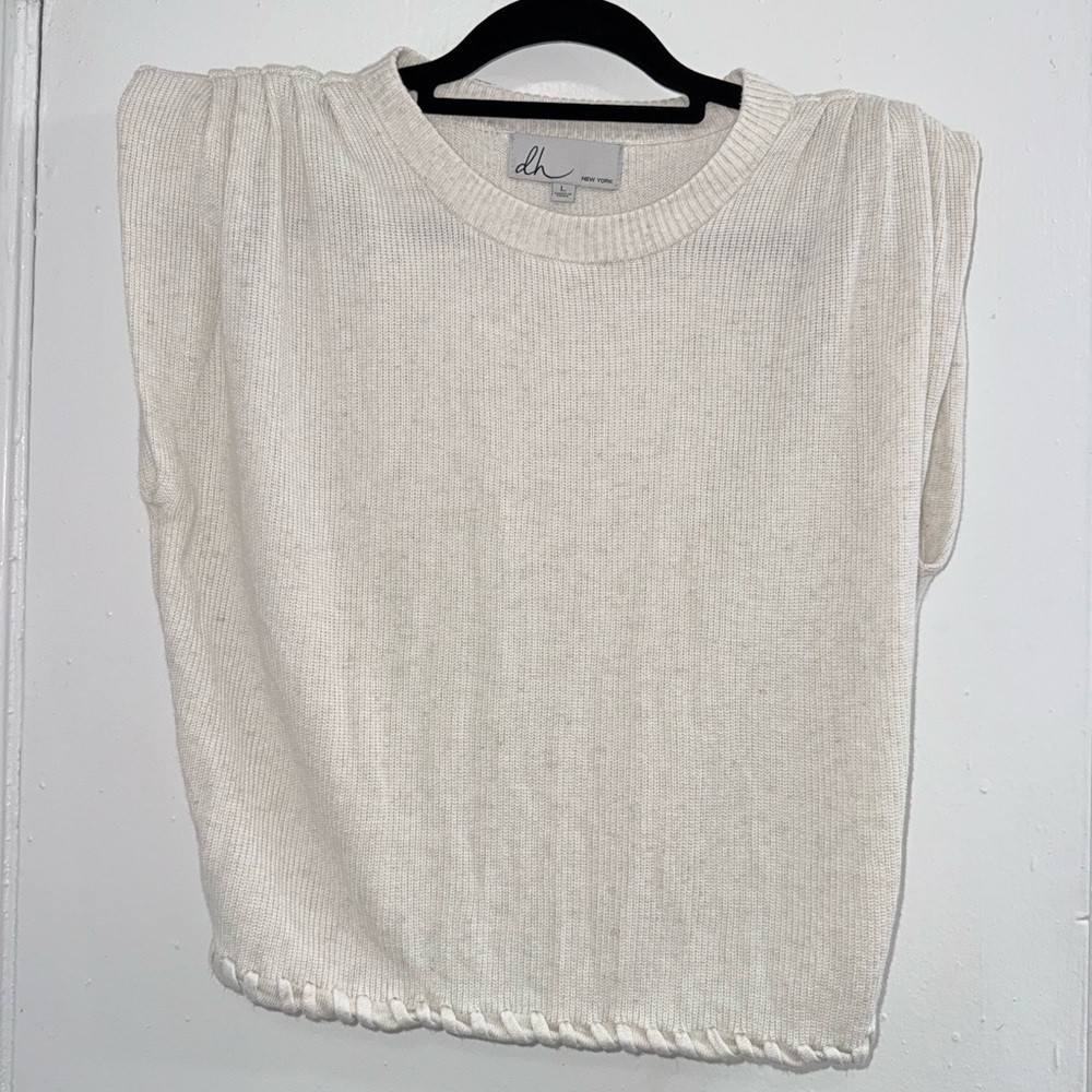 dh New York top size L